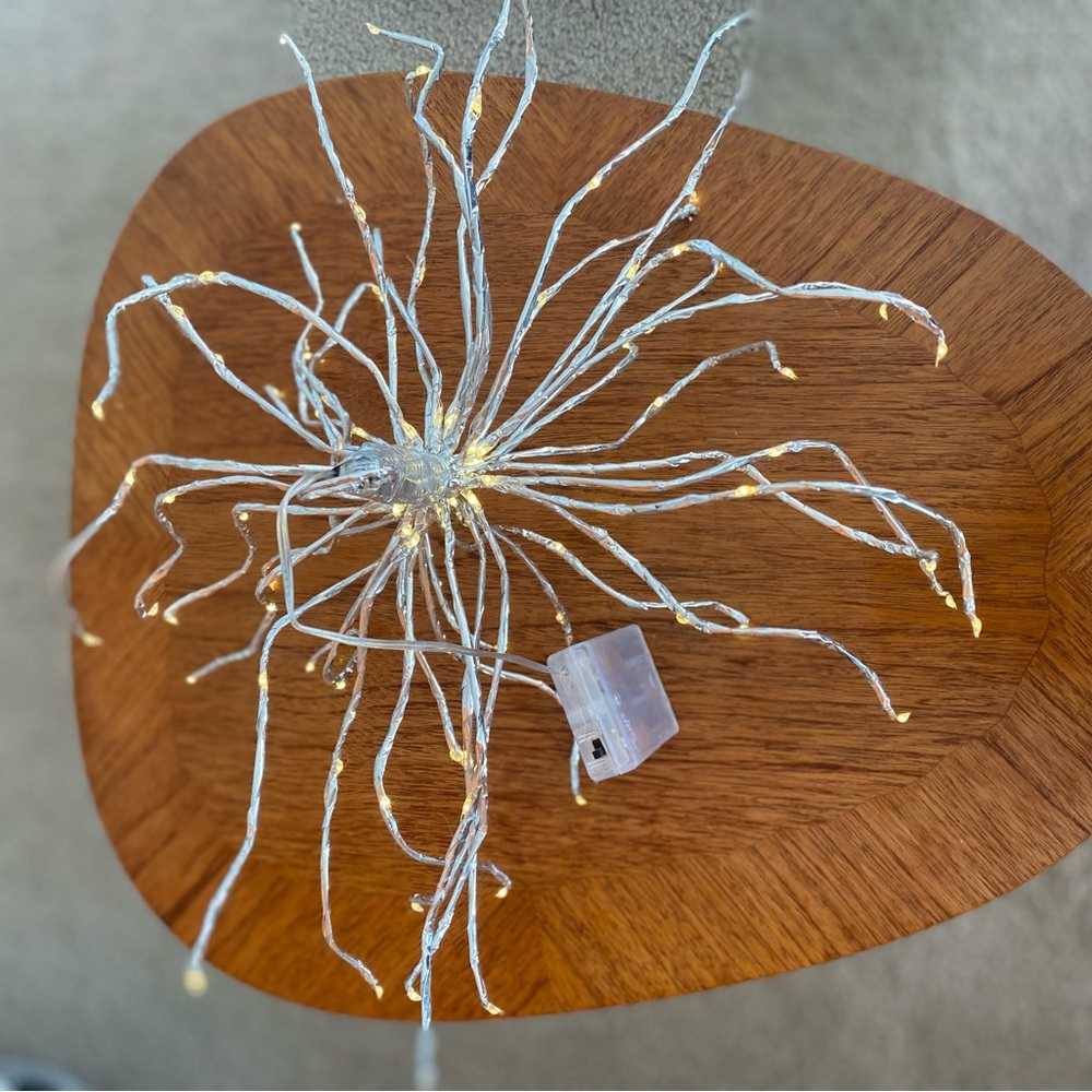 Hanging Adjustable Flexible String Light Art